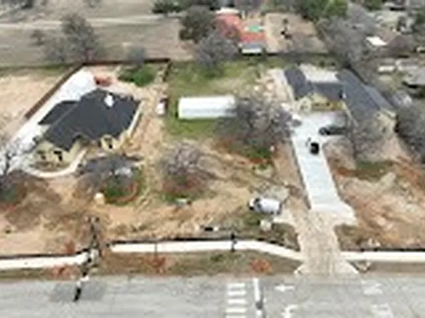 7521 Chapman Rd, North Richland Hills, TX 76182