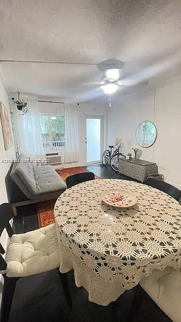 Windsor Terrace Condo — Photo 3