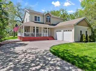 4551 S 68th St, Greenfield, WI 53220