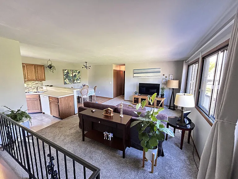 13364 Zenith Ln — Photo 8