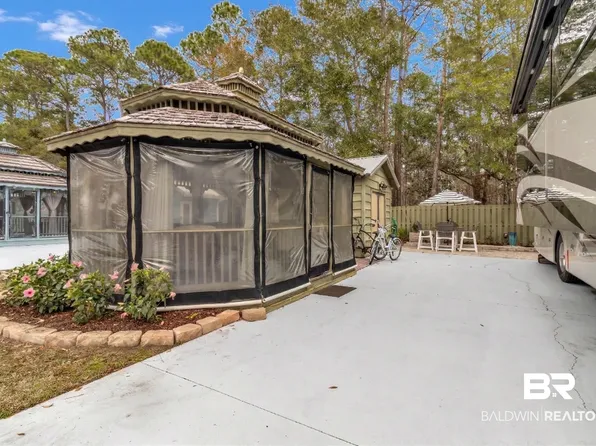 4650 Griffith Marina Rd, Orange Beach, AL 36561
