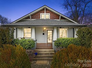 2 Hunt Hill Pl, Asheville, NC 28801