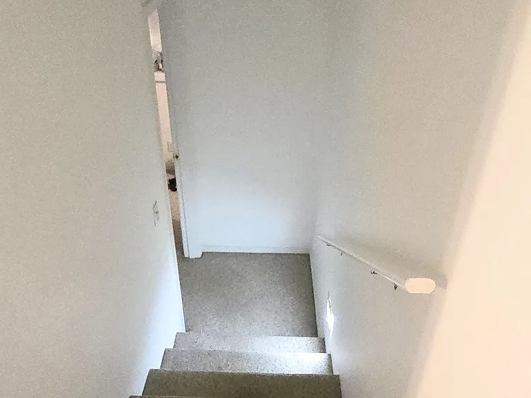 530 NW Carolyn Ln #B — Photo 10
