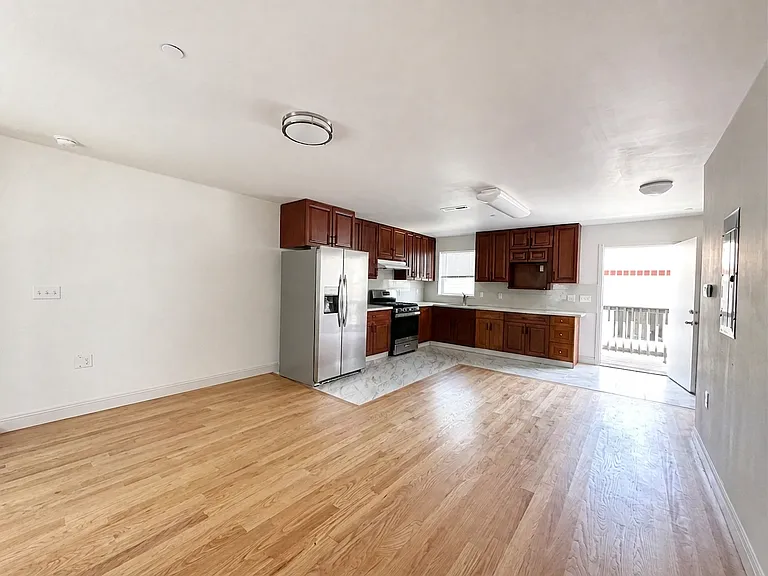1506 Lincoln Ave #D — Photo 9