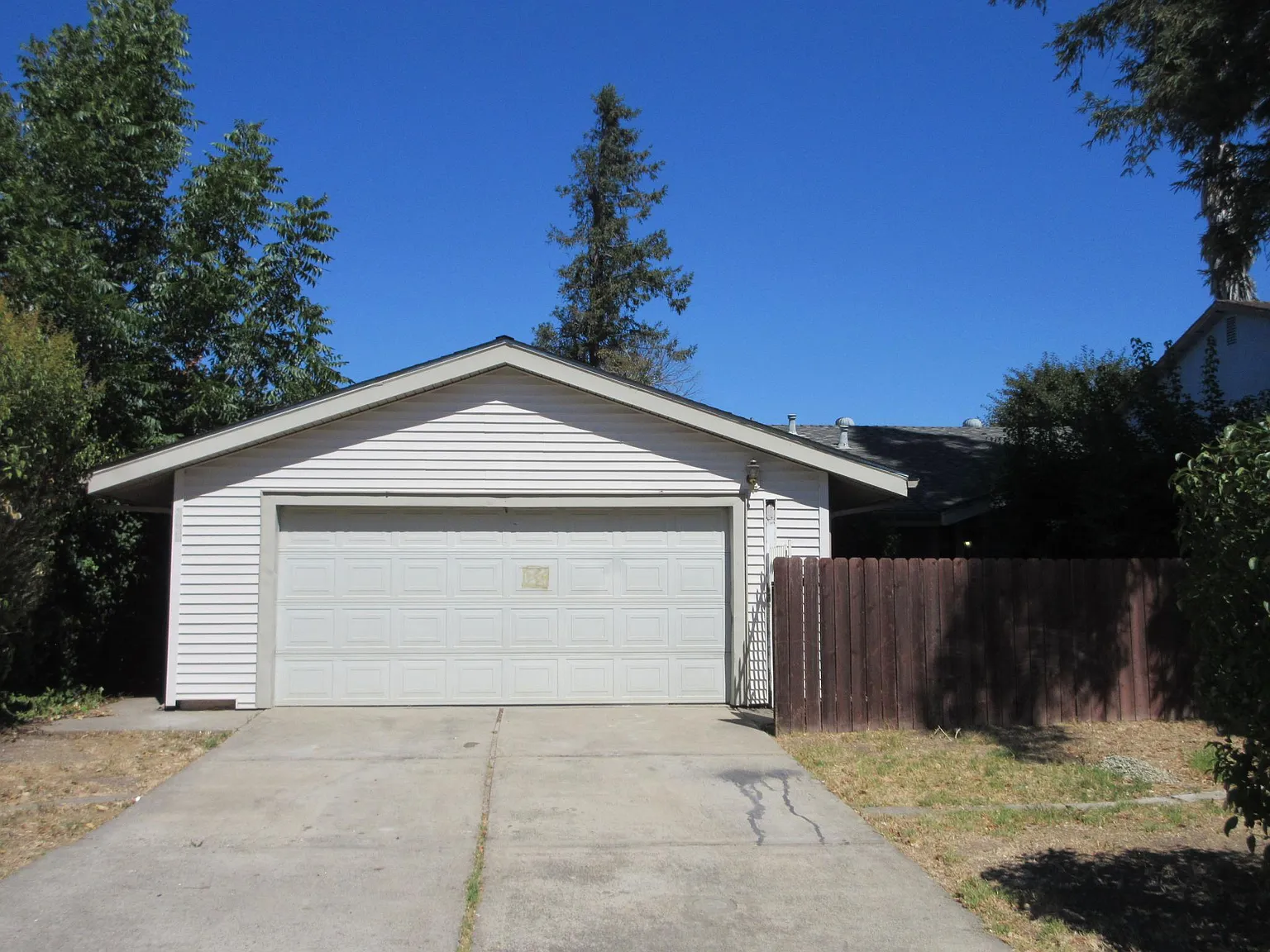 3855 Shining Star Dr photo 1