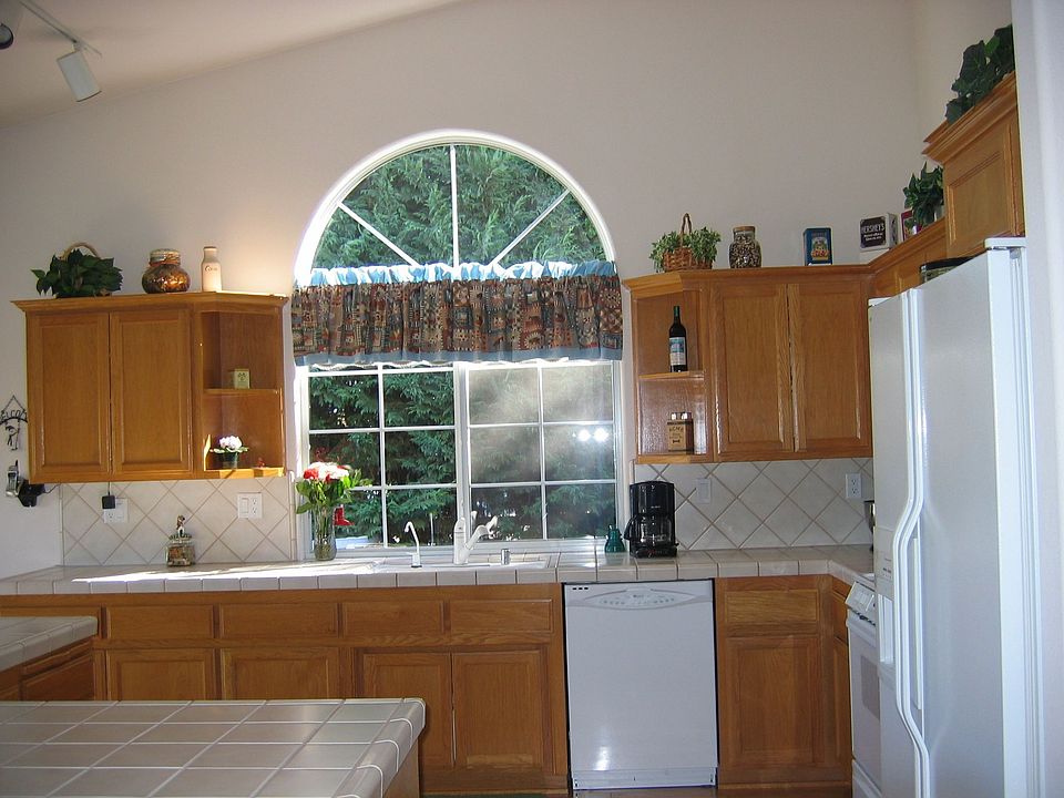 Bright Open Kitchen