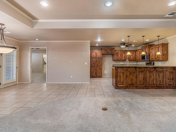4th image of 9308 Shylana Ave