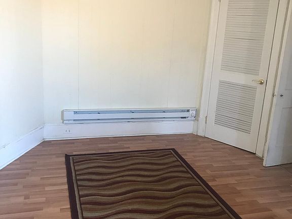 4th image of 4814 N Broad St #3-F