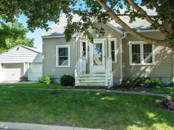 406 5th Ave SE, Tripoli, IA 50676