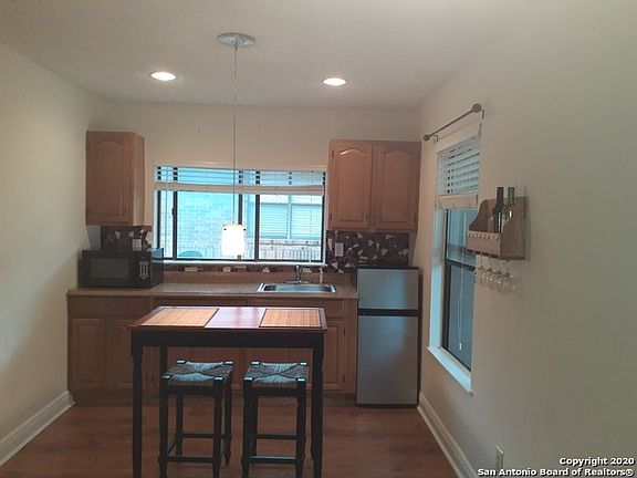 4th image of 16426 Hornet Creek Dr
