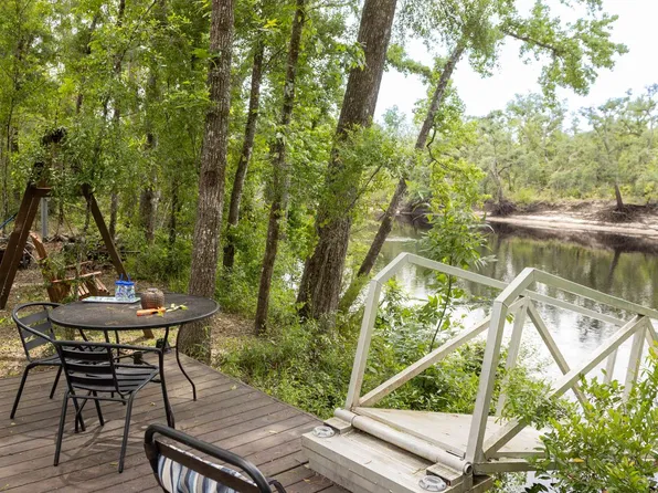 15671 237th Dr, Live Oak, FL 32060