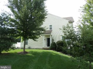 199 Lukens Mill Dr, Coatesville, PA 19320