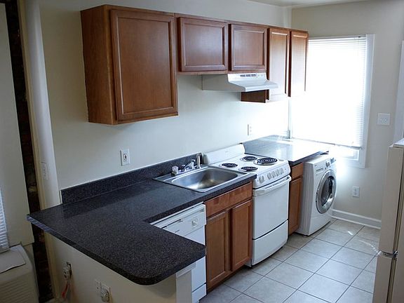 4th image of 1919 Lakeview Ave APT 2