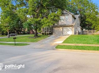 3001 S Dogwood Ave W, Broken Arrow, OK 74012