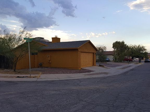 2nd image of 1602 W Calle Guadalajara