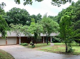 2400 Rambling Rd, Edmond, OK 73025