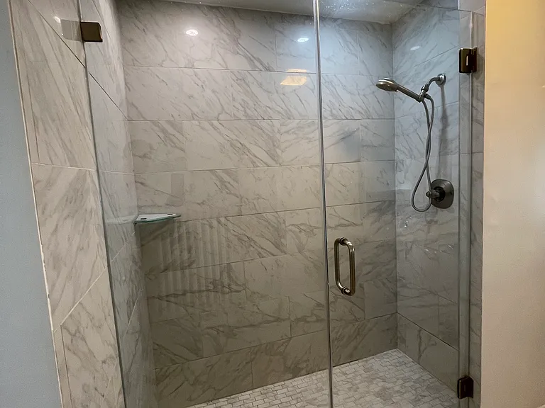 502 Warren St #C — Photo 11