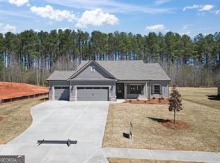 236 Weslyn Dr, Social Circle, GA 30025