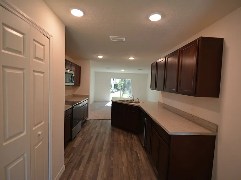 93 Panorama Dr — Photo 13
