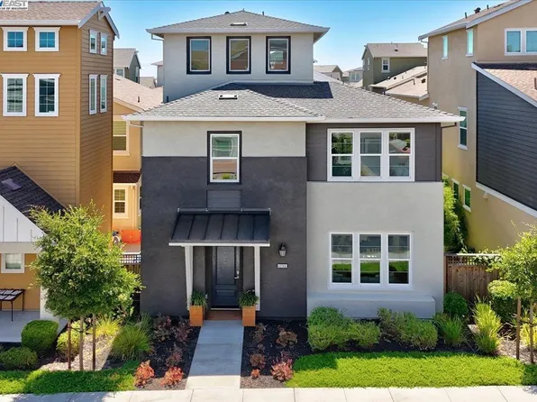 4286 Trolan Ln, Dublin, CA 94568