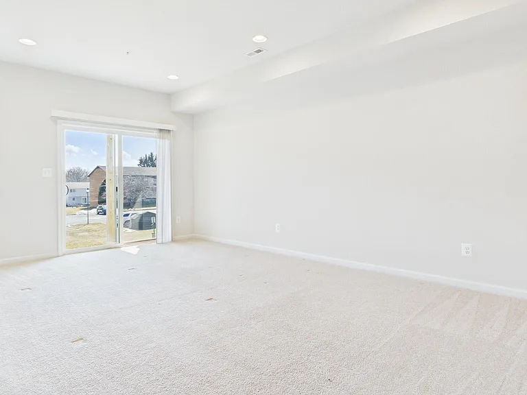 23 Chester Ct — Photo 4
