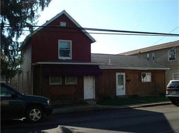 1st image of 412 N 4th St