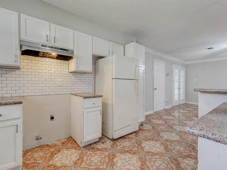 6751 Richwood Rd — Photo 20