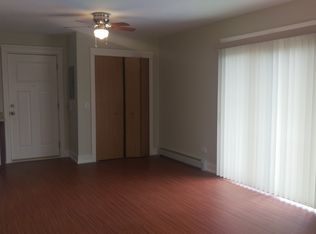 1130 N Wheeling Rd APT 1A, Mount Prospect, IL 60056