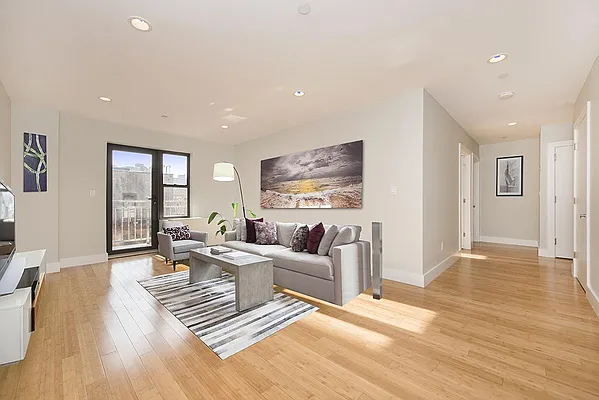 Sold by Bohemia Realty Group | media 14