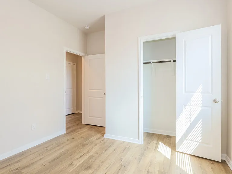 15571 Caramel Springs Dr — Photo 17