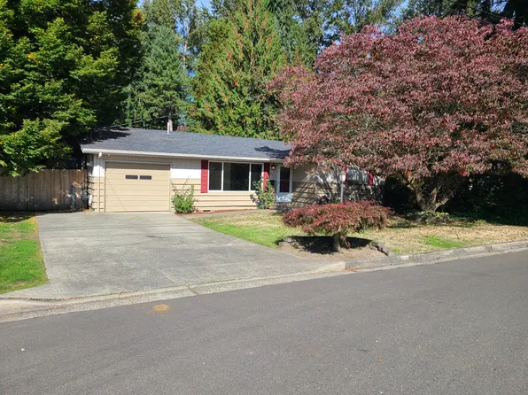 405 10th Avenue Ct NE, Puyallup, WA 98372