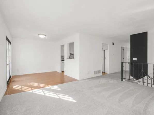 5325 70th Cir, Brooklyn Center, MN 55429