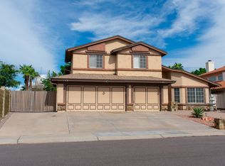 3914 W Creedance Blvd, Glendale, AZ 85310