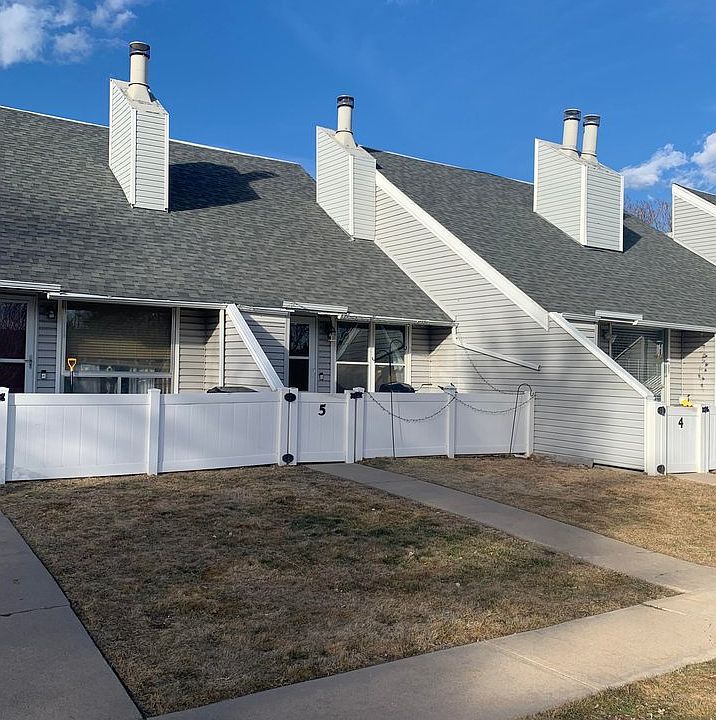 1st image of 2721 19th Street Dr #5B