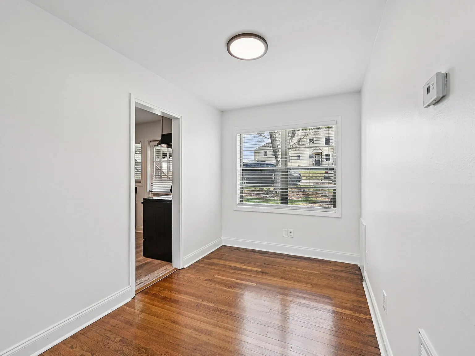 Manhattan Apartments — Photo 3
