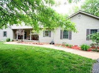 5279 Crown Hill Dr, Cedar Hill, MO 63016