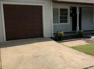 5221 Sabelle Ln, Haltom City, TX 76117