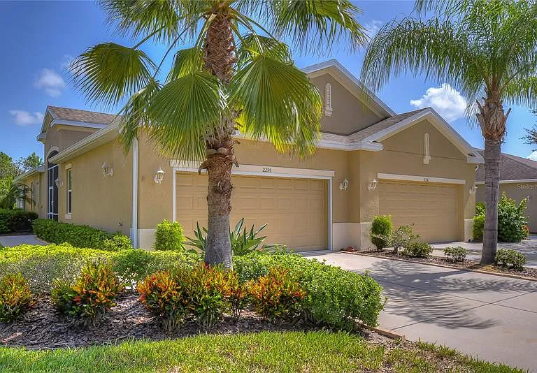 2255 Oakley Green Dr, Sun City Center, FL 33573 | Zillow