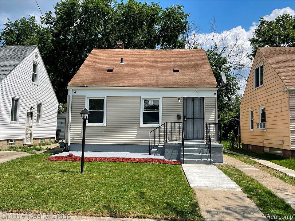 1st image of 11696 Fielding St
