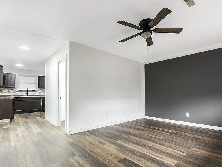 Hillwood Villas — Photo 21