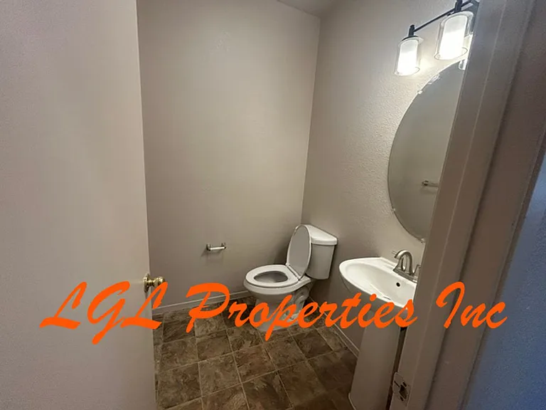 4116 Woodwillow Ln — Photo 15