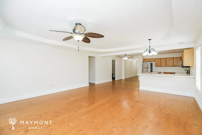 324 Cohen Cir — Photo 5