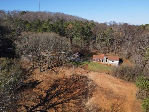 136 Tower Dr SW, Cartersville, GA 30120
