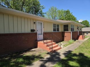 1359-61 E Elm St, Springfield, MO 65802
