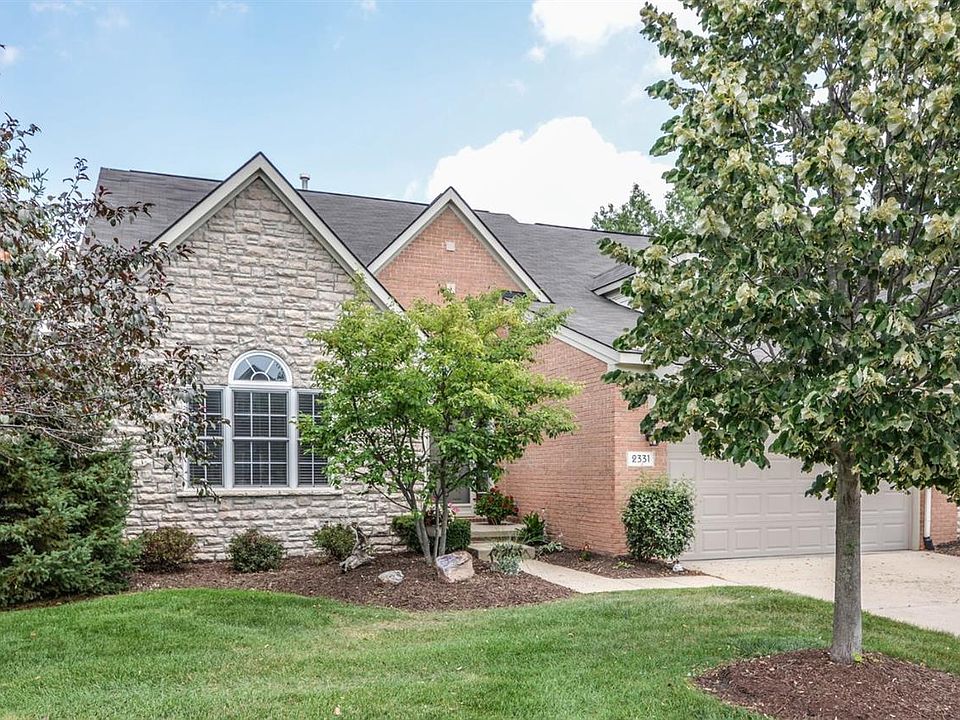 1st image of 2331 Lexington Cir N #30