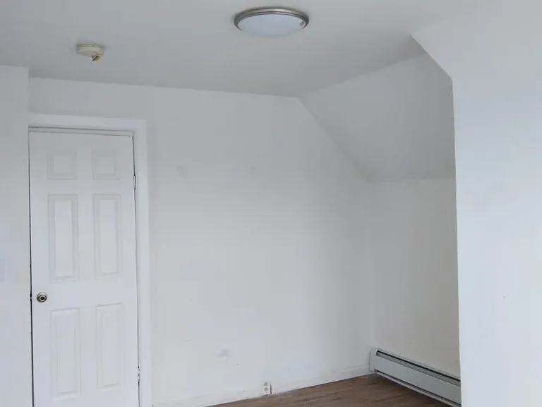 150 Chestnut Ave #3 — Photo 11