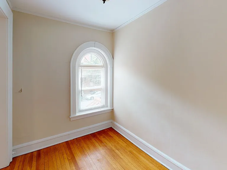 2712 Hanover Ave — Photo 9