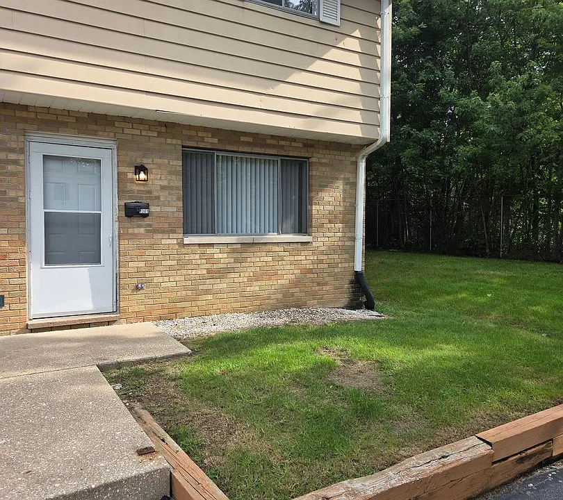 1300 W Jeth Ct