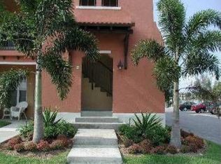 3545 Forest Hill Blvd APT 8, Palm Springs, FL 33406