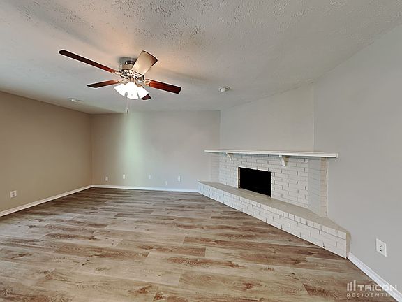 3rd image of 6828 Glendale Dr